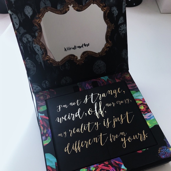 Alice Through The Looking Glass by Urban Decay - Picture 3 of 5